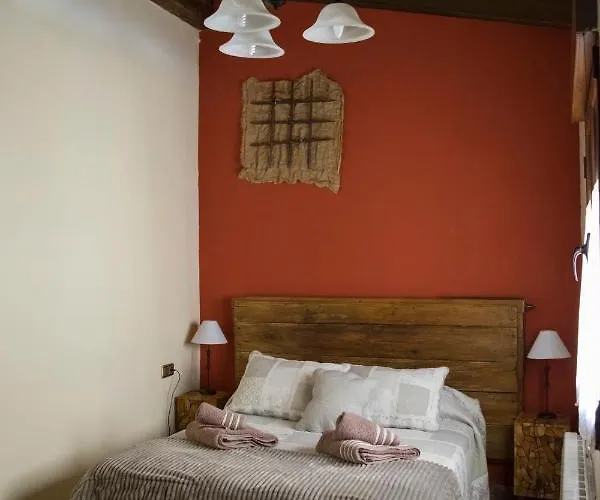 Vivienda Turistica El Caneco * Tordesillas